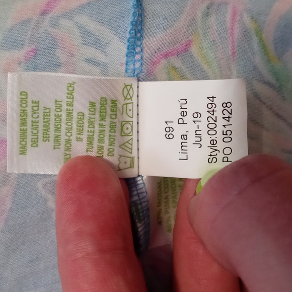 🐟HTF Lilly Pulitzer🐟 - Alek Top - Picture 11 of 13